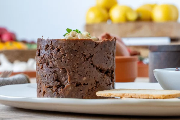 Timbal de Morcilla con Cebolla Caramelizada y Piñones - Imagen 4