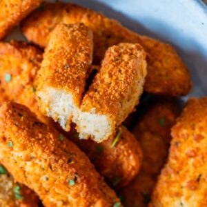 Tiras de pollo cajún