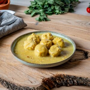 Albóndigas caseras en salsa